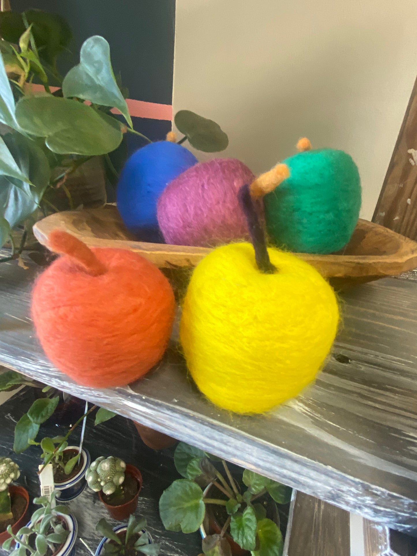 Wool Apple