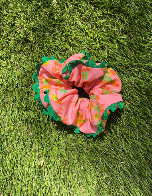 Oversized Scrunchie