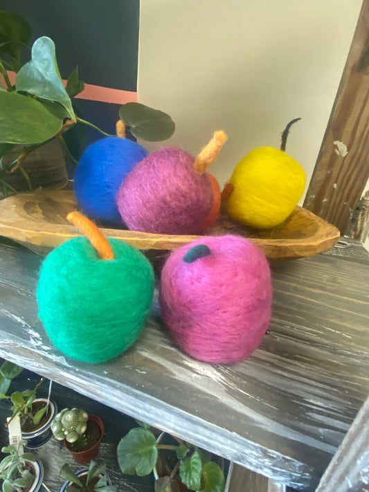 Wool Apple